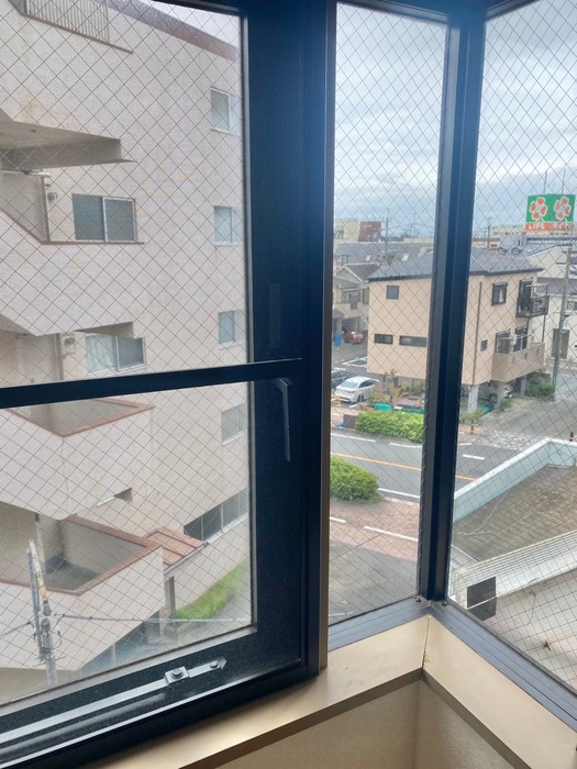 物件内観写真16　(室内からの展望)