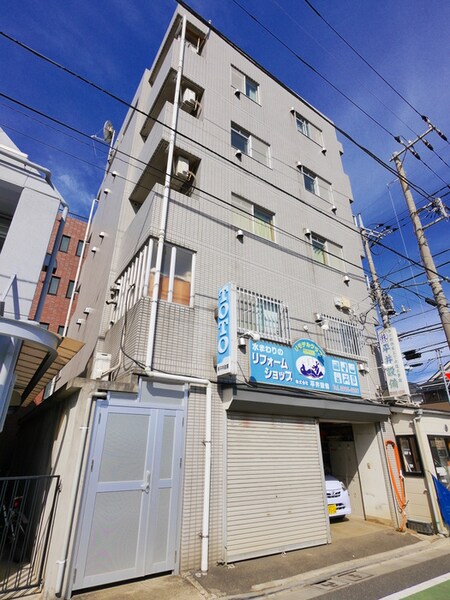 リヴェ－ル谷原外観写真
