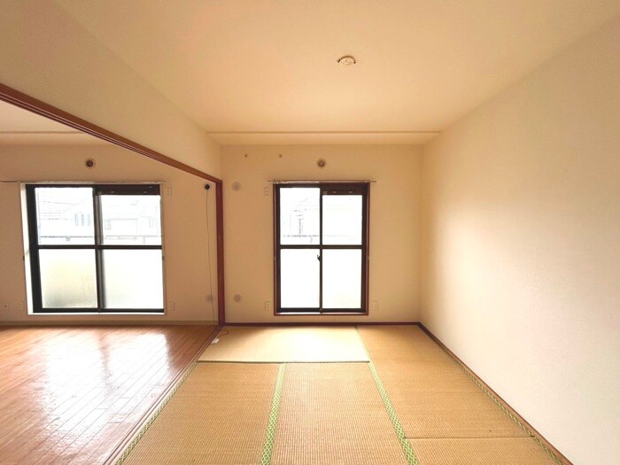 物件内観写真8　(居室)