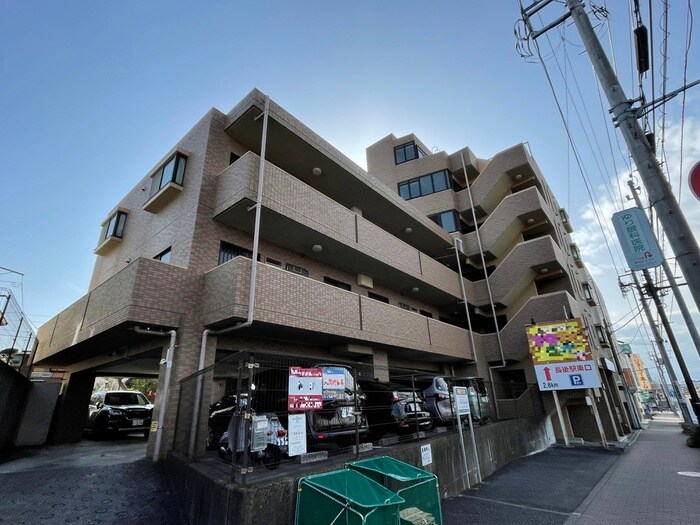 物件外観写真6　(外観写真)