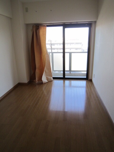 物件内観写真12　(居室)