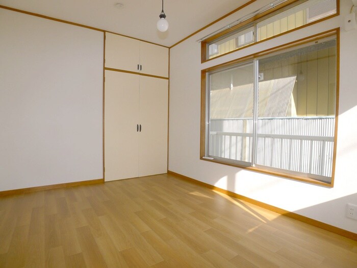 物件内観写真7　(居室)