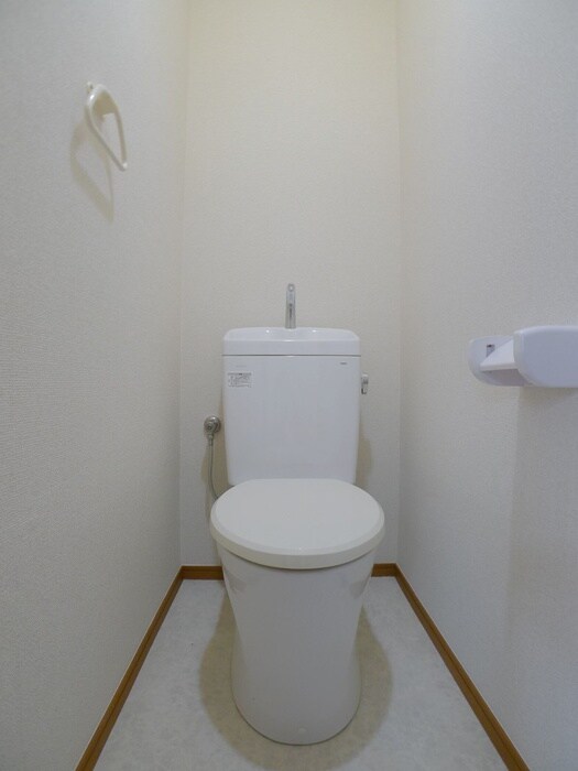 物件内観写真17　(トイレ)