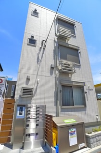 ファミユDの外観写真