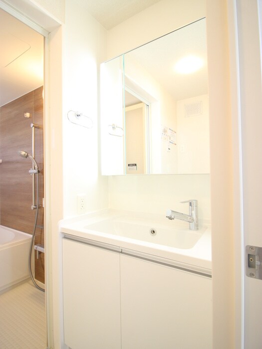 物件内観写真15　(洗面)