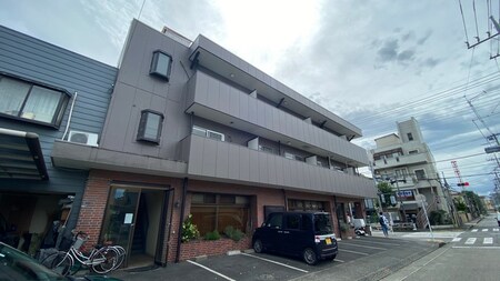 メゾン千寿外観写真