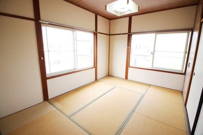 物件内観写真8　(居室)