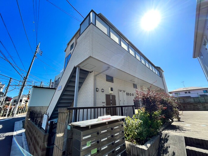 物件外観写真2　(外観写真)