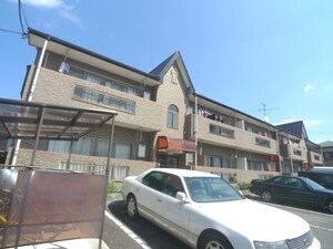 弥生ハイツⅢ外観写真