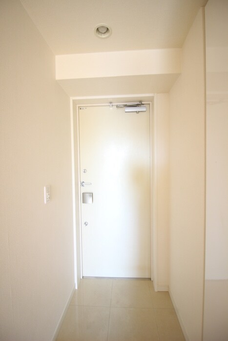 物件内観写真19　(玄関)