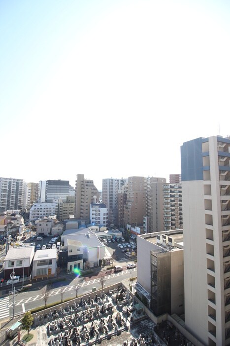 物件内観写真20　(室内からの展望)