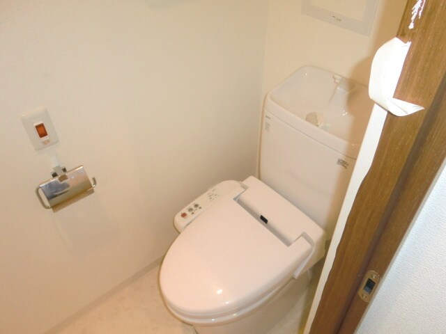 物件内観写真10　(トイレ)