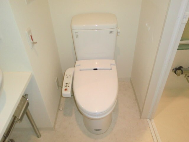 物件内観写真10　(トイレ)