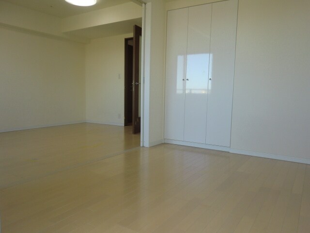 物件内観写真13　(居室)