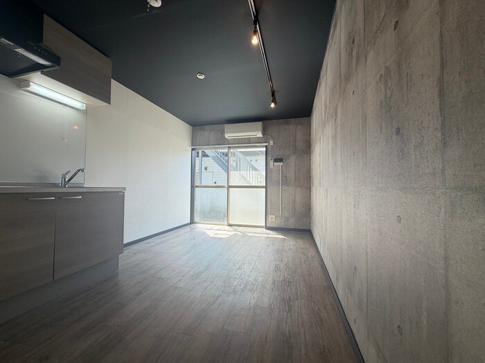 物件内観写真12　(居室)