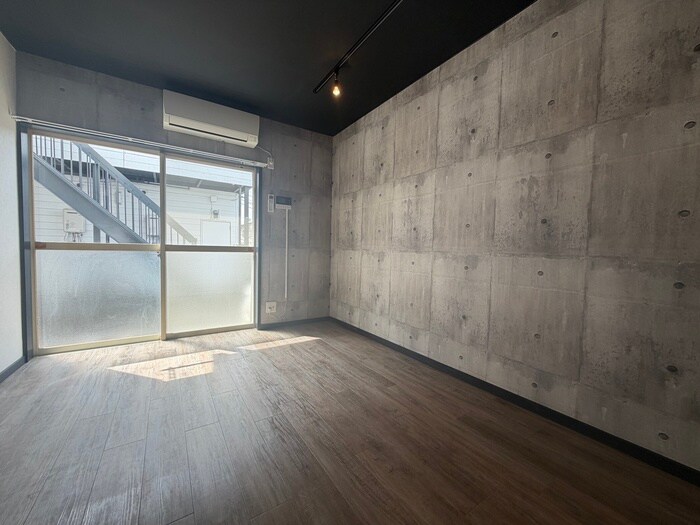 物件内観写真13　(居室)