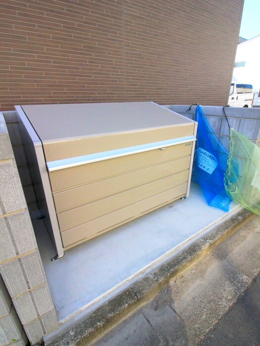 物件外観写真6　(建物設備)