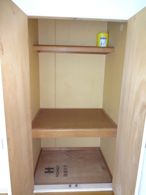 物件内観写真9　(収納)