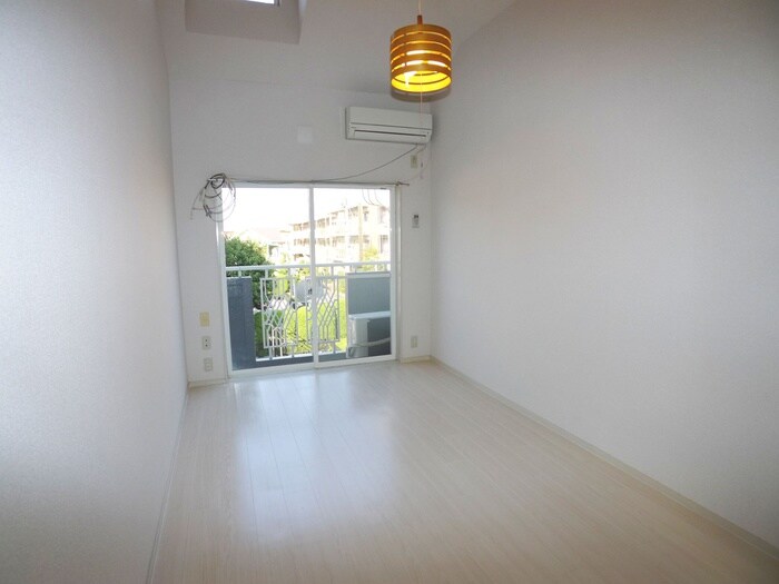 物件内観写真14　(居室)