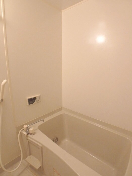 物件内観写真9　(バス／シャワールーム等)