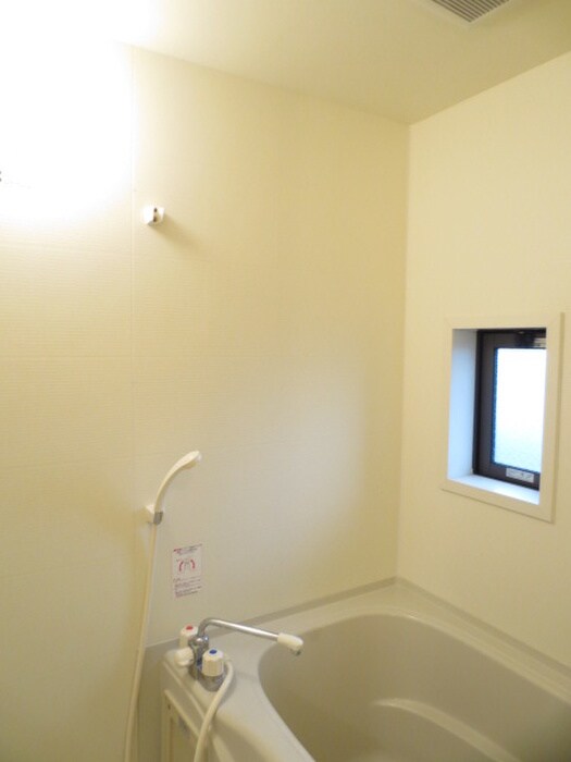 物件内観写真12　(バス／シャワールーム等)