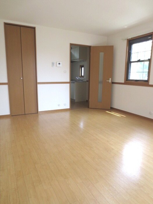 物件内観写真16　(居室)