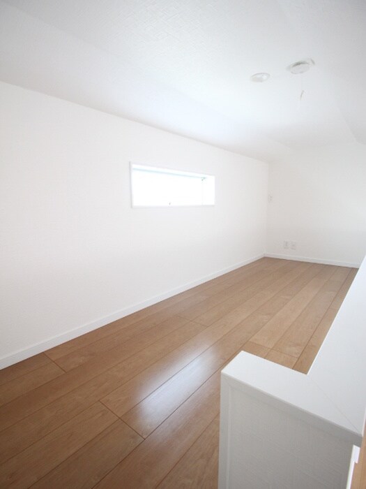 物件内観写真8　(ロフト)