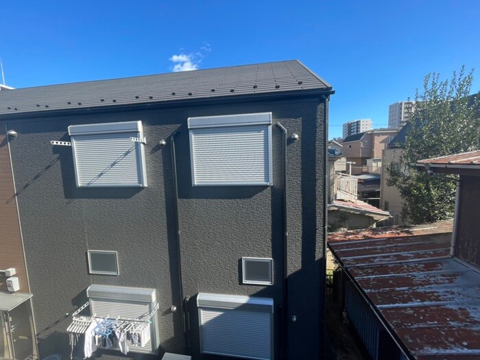 物件内観写真17　(室内からの展望)