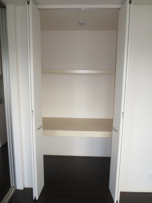 物件内観写真9　(収納)