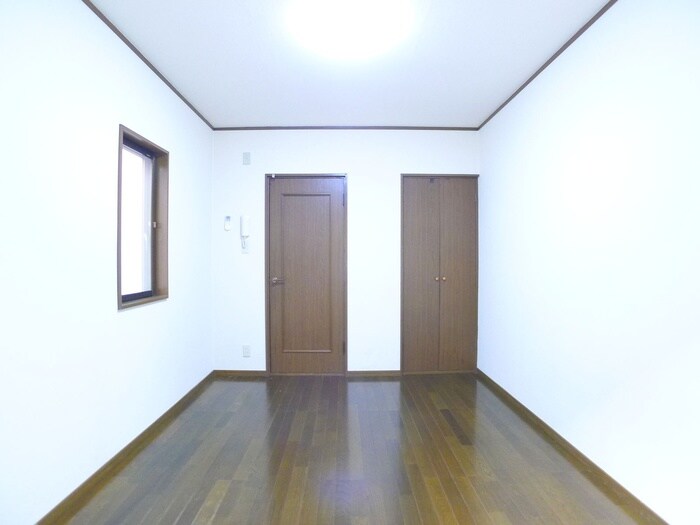 物件内観写真5　(居室)