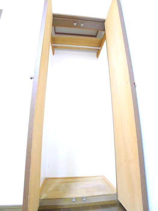 物件内観写真14　(収納)