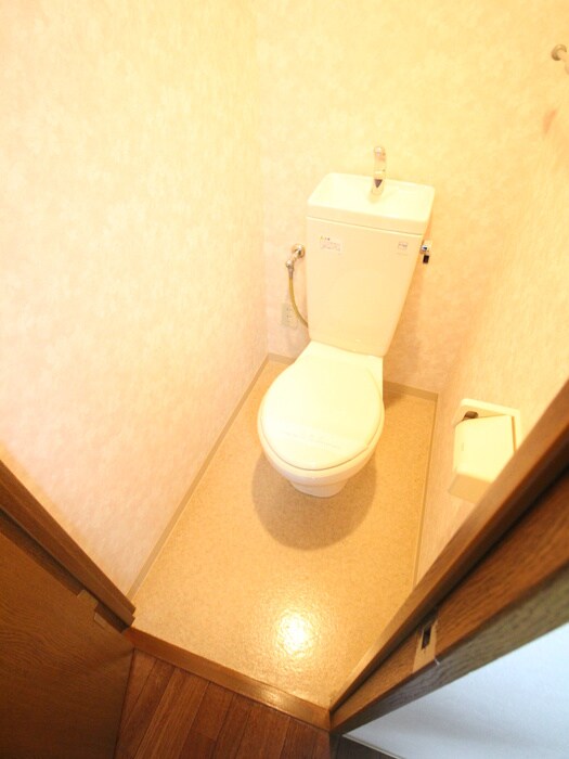 物件内観写真14　(トイレ)