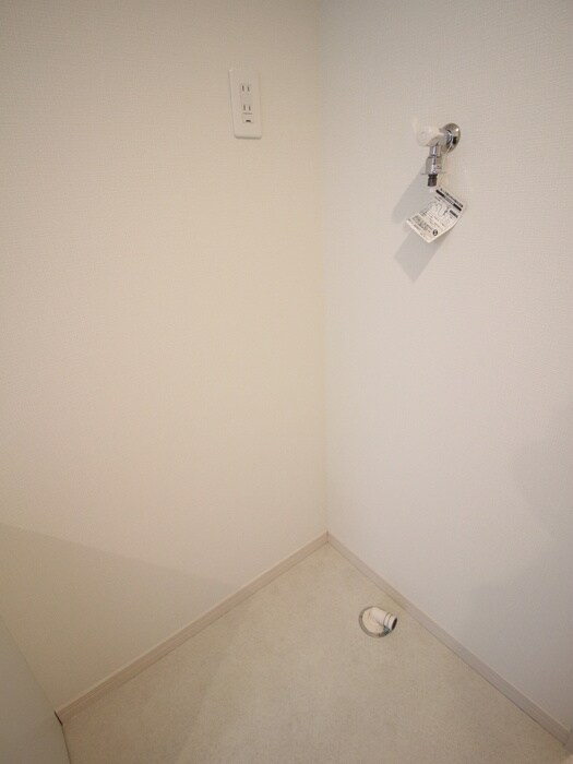 物件内観写真22　(洗濯機置場)