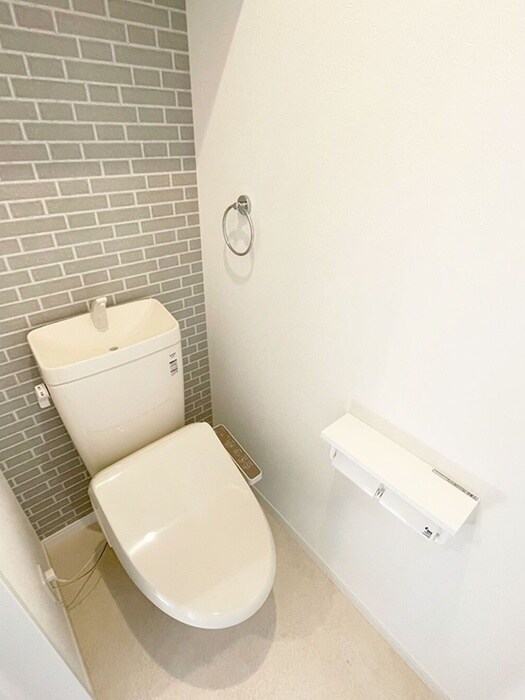 物件内観写真12　(トイレ)