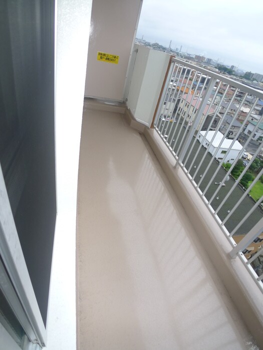 物件内観写真6　(ベランダ・バルコニー)