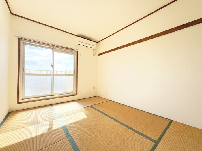 物件内観写真9　(居室)