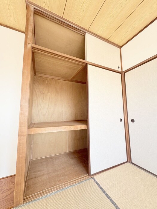 物件内観写真16　(収納)