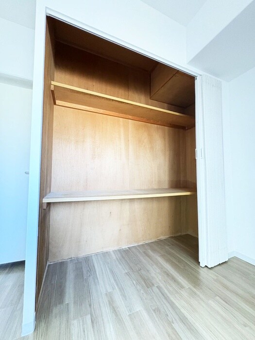 物件内観写真16　(収納)