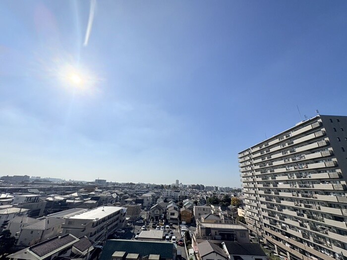 物件内観写真21　(室内からの展望)