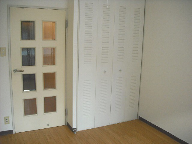 物件内観写真8　(内観写真)