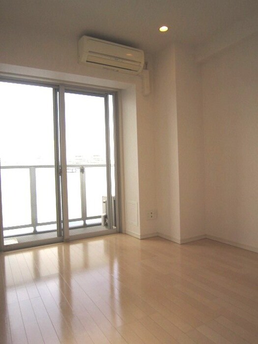 物件内観写真11　(居室)