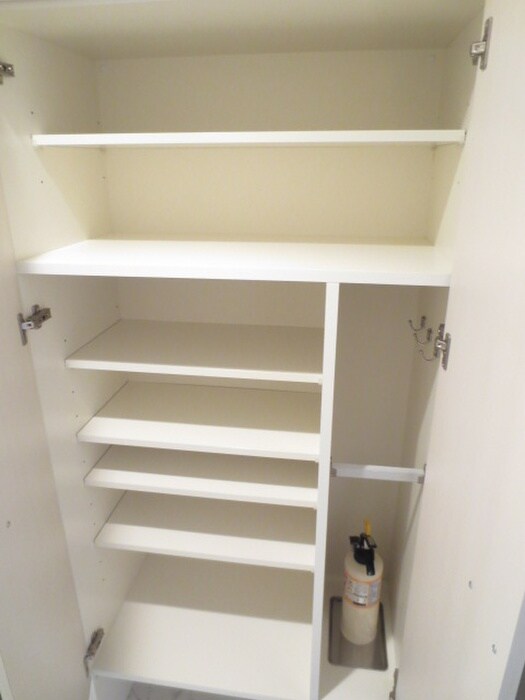 物件内観写真11　(靴箱)