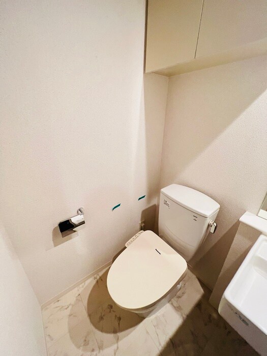 物件内観写真15　(トイレ)