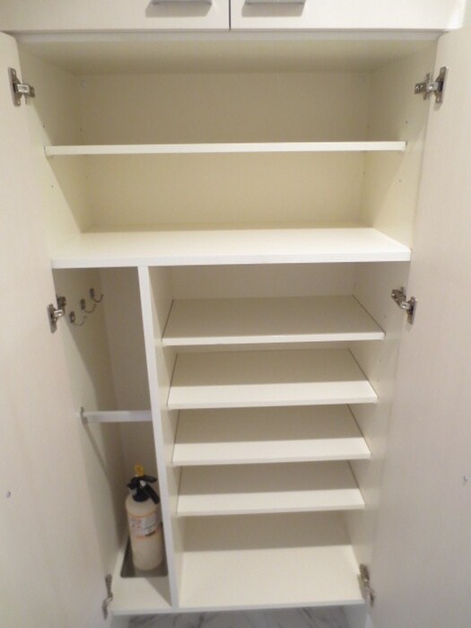 物件内観写真16　(靴箱)