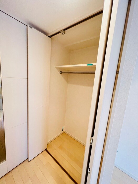 物件内観写真18　(収納)