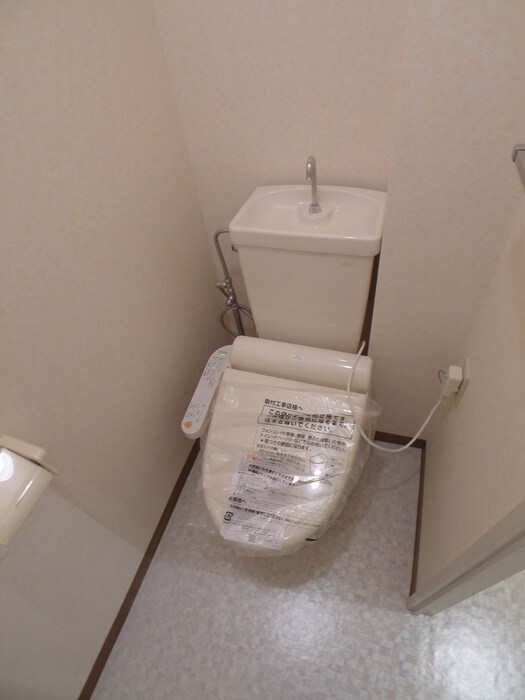 物件内観写真7　(トイレ)