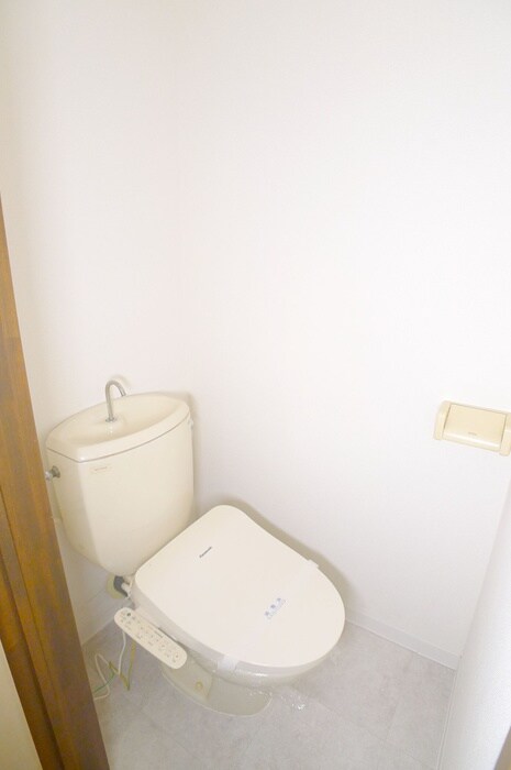 物件内観写真10　(トイレ)