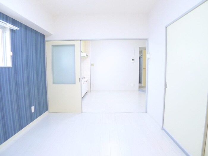 物件内観写真6　(居室)