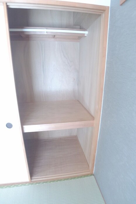 物件内観写真16　(収納)