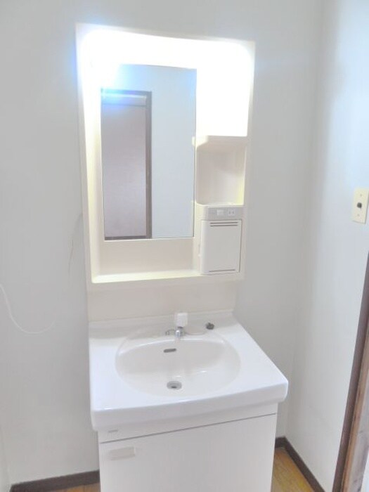 物件内観写真14　(洗面)